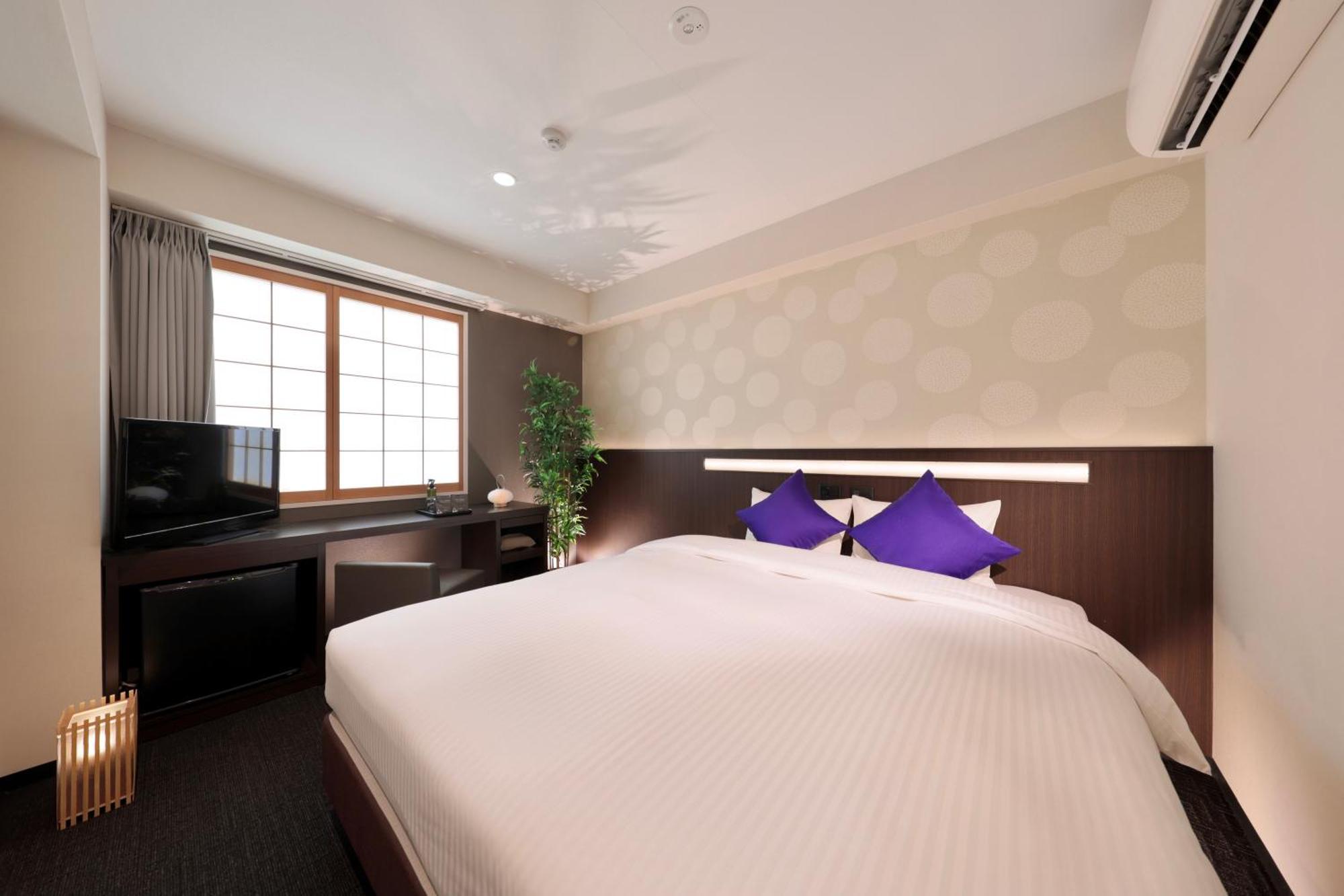 Marutamachi Crystal Hotel Kiotó Kültér fotó